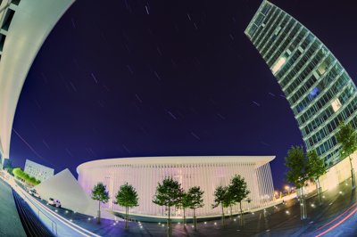 Lines & curves_5019700094_l.jpg